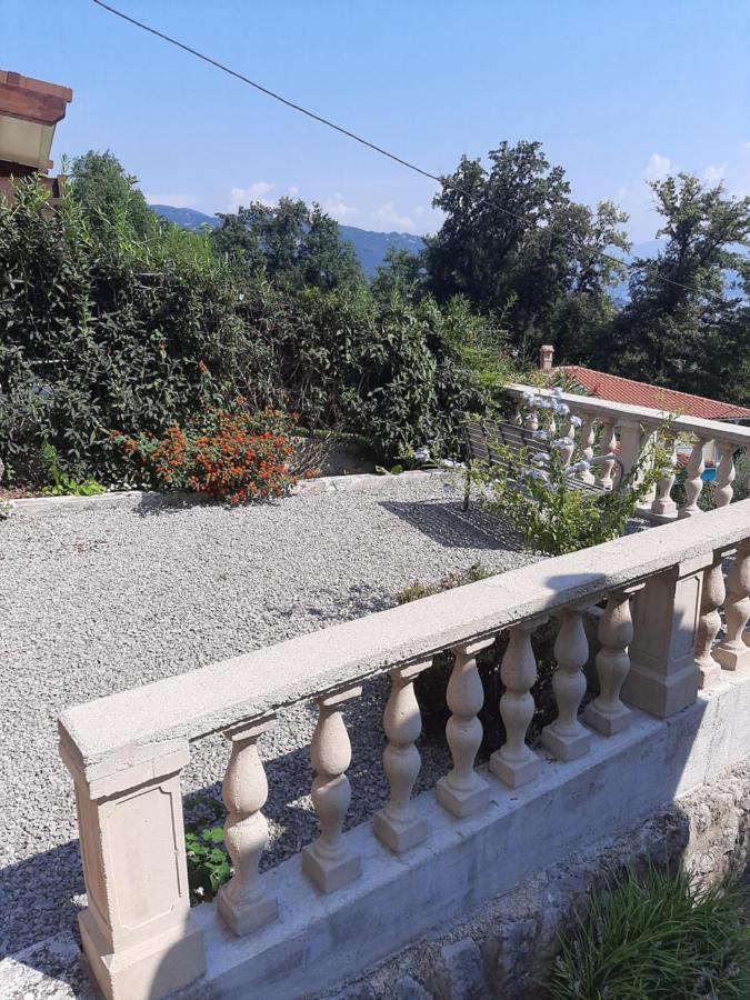 Appartamento H-Elios Laurana Esterno foto